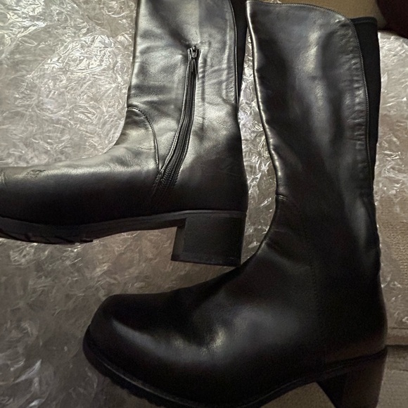 Stuart Weitzman Classic Leather Knee High Boots SZ 7 - Picture 5 of 16